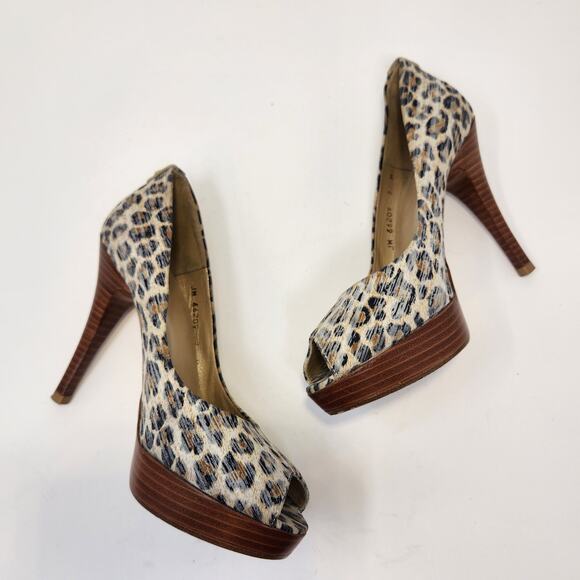 Stuart Weitzman Animal Print Leather Stiletto Peep Toes Heels Pumps Size 7.5 M - Picture 8 of 9